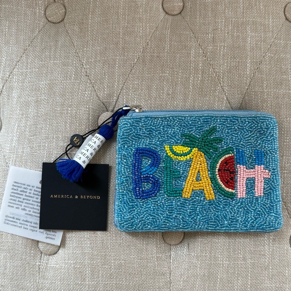 America & Beyond Beaded "BEACH" Coin Pouch - Tropical Fruit Tassel - Picture 2 of 4